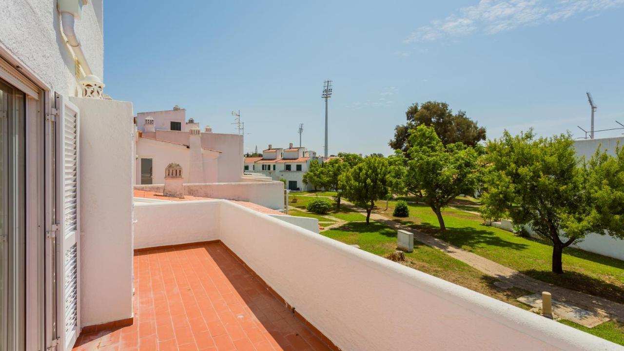 2 Bdr Vilamoura Escape W Balcony By Lovelystay كوارتيرا المظهر الخارجي الصورة