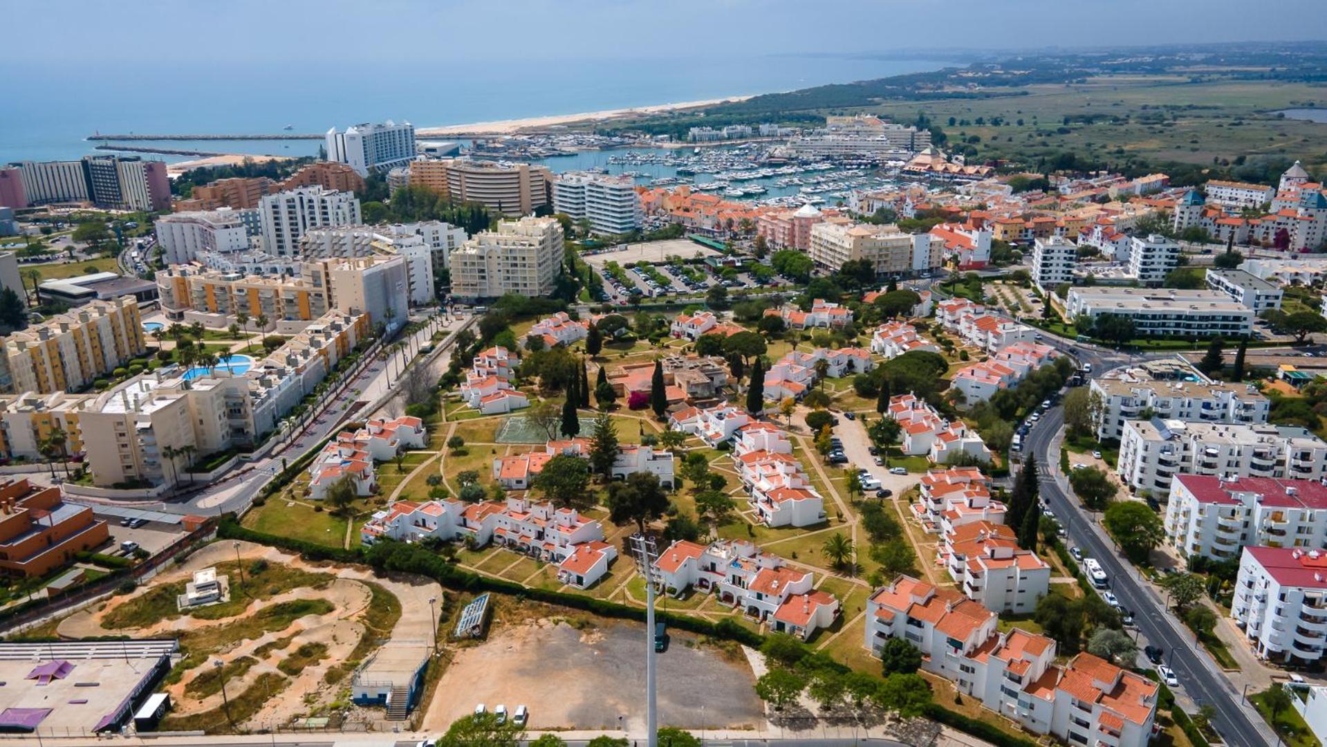 2 Bdr Vilamoura Escape W Balcony By Lovelystay كوارتيرا المظهر الخارجي الصورة